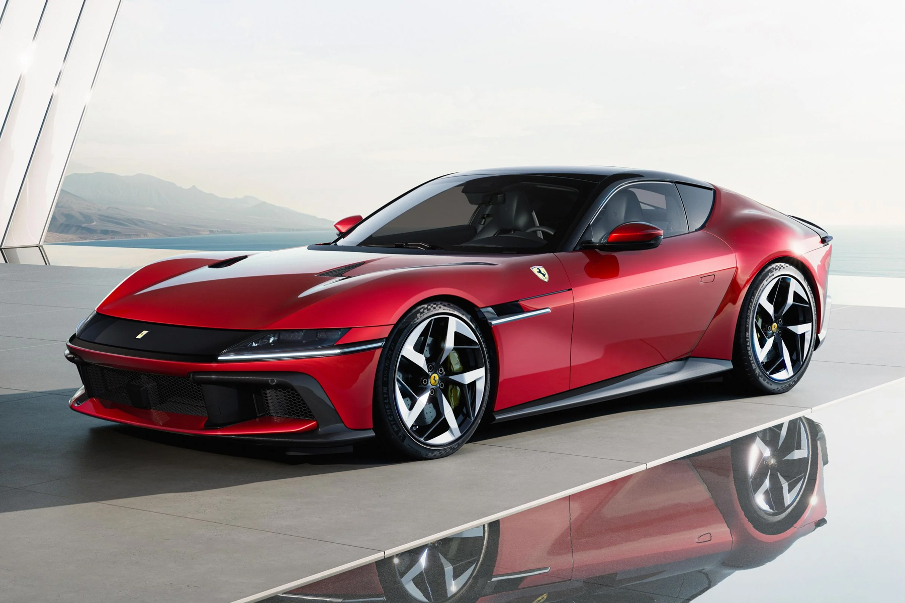Ferrari 12cilindri 2024 rossa