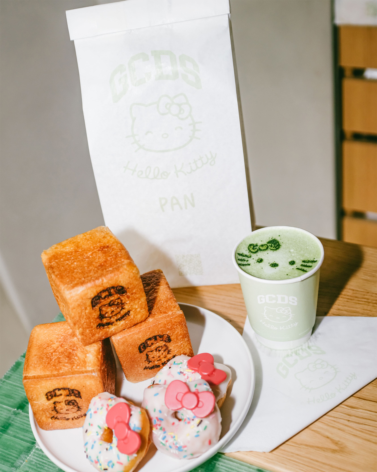 GCDS Hello Kitty Bakery Pan Milano Donut Shokupan viennoiserie