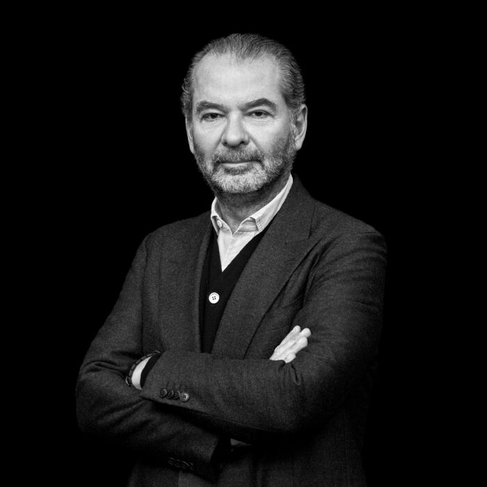 Moncler acquista Burberry Remo Ruffini